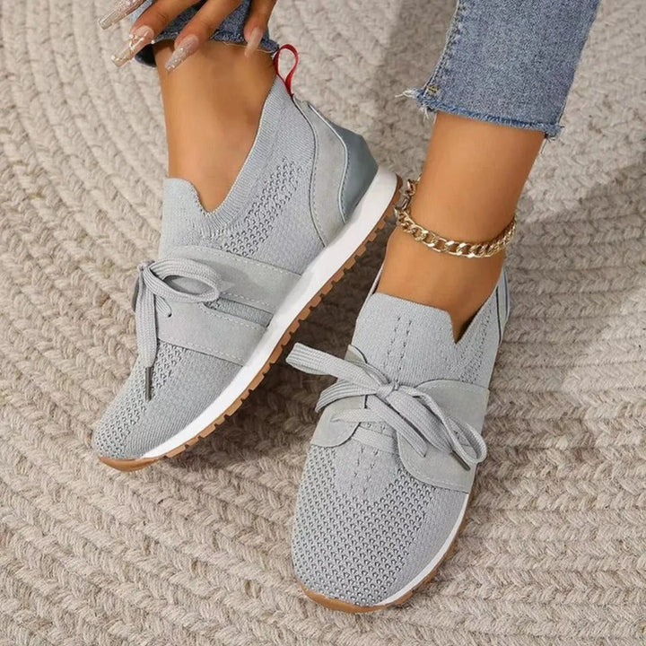 Mikhailah | Orthopedic Sneaker