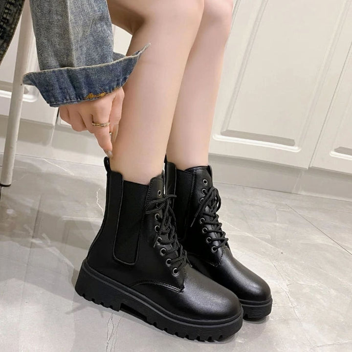 Women's Black Mid-Heel Lace-Up Ankle Combat Boots - Black