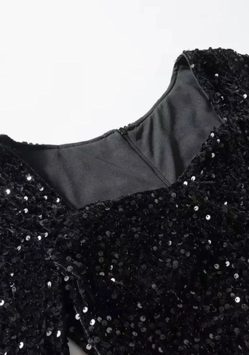 Women's Black Sequin Long-Sleeve Sweetheart Mini Christmas Party Dress
