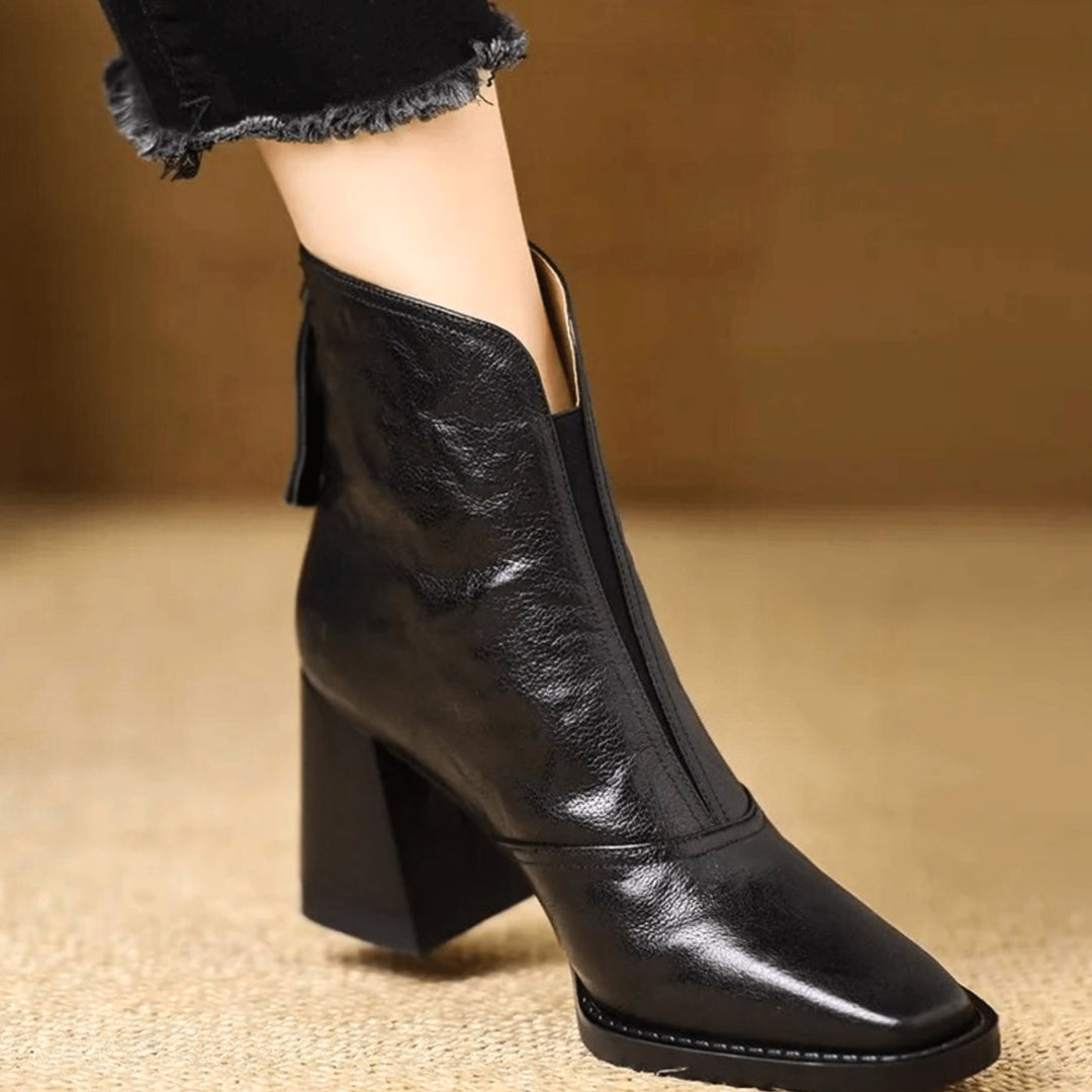 Women's Block-Heel V-Cut Back-Zip Leather Ankle Boots - Black