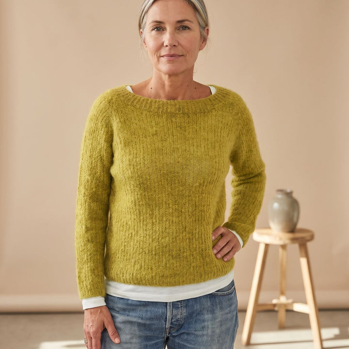 Women's Chunky Knit Pullover Sweater Relaxed Boat Neck - Yellow