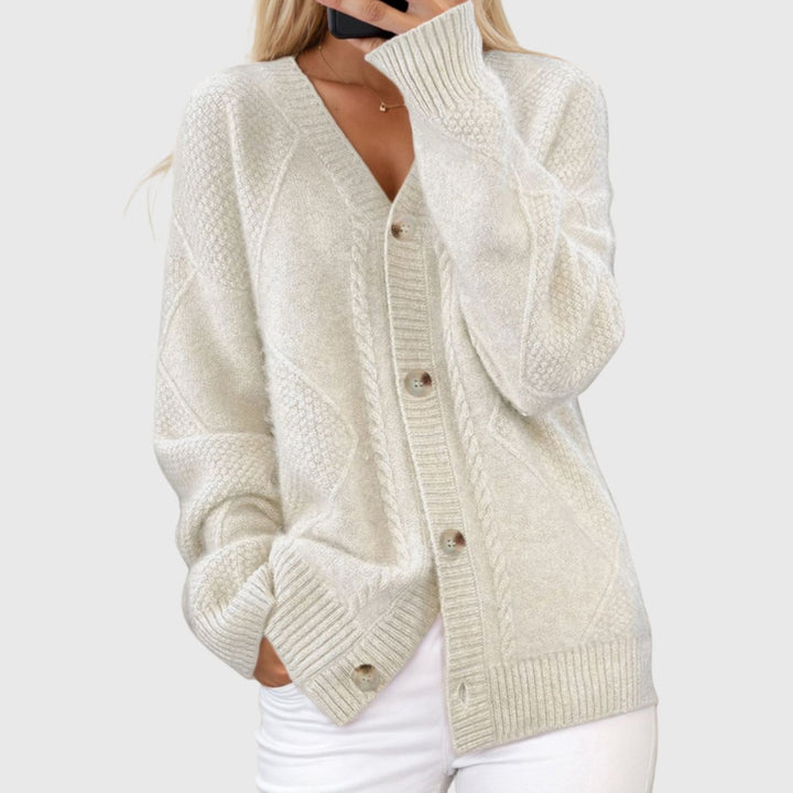 Women's Chunky Knit V-Neck Button-Front Cardigan - Apricot