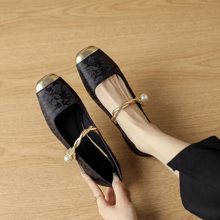 Women's Cushioned Mary Jane Low-Heel Shoes