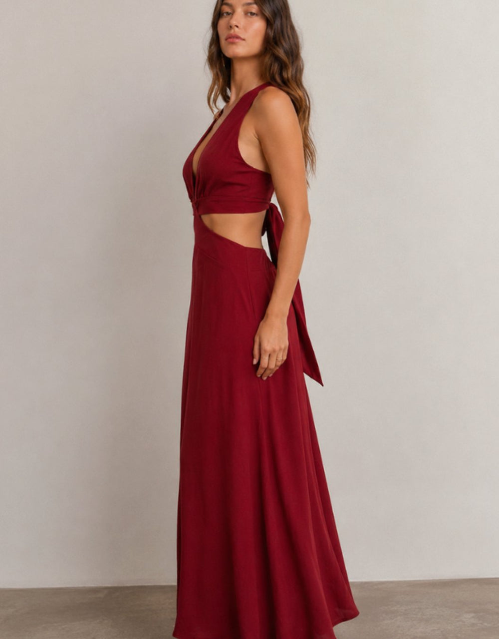Women's Deep V-Neck Cutout Sleeveless A-Line Maxi Evening Dress