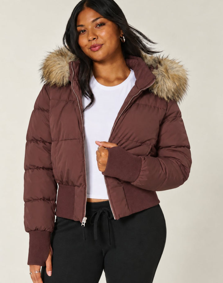 Women's Faux Fur Hooded Cropped Puffer Jacket - Brown