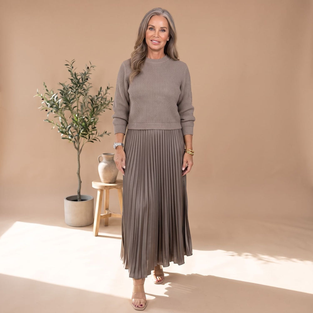 Women's Long-Sleeve Pleated Formal Maxi Dress - Gray