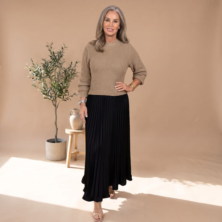 Women's Long-Sleeve Pleated Formal Maxi Dress - Brown/Black