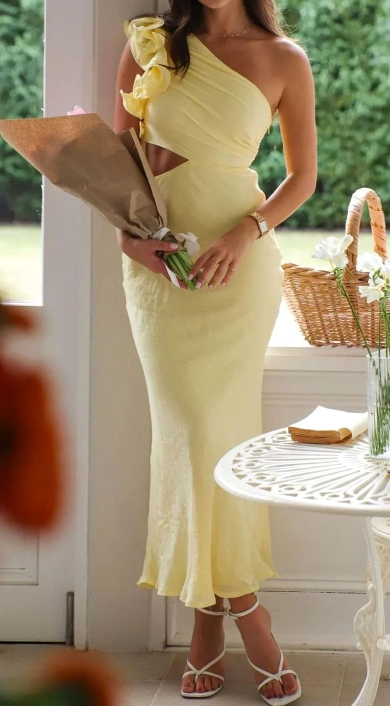 Women's One-Shoulder Ruffle Cut-Out Maxi Dress for Formal Evenings