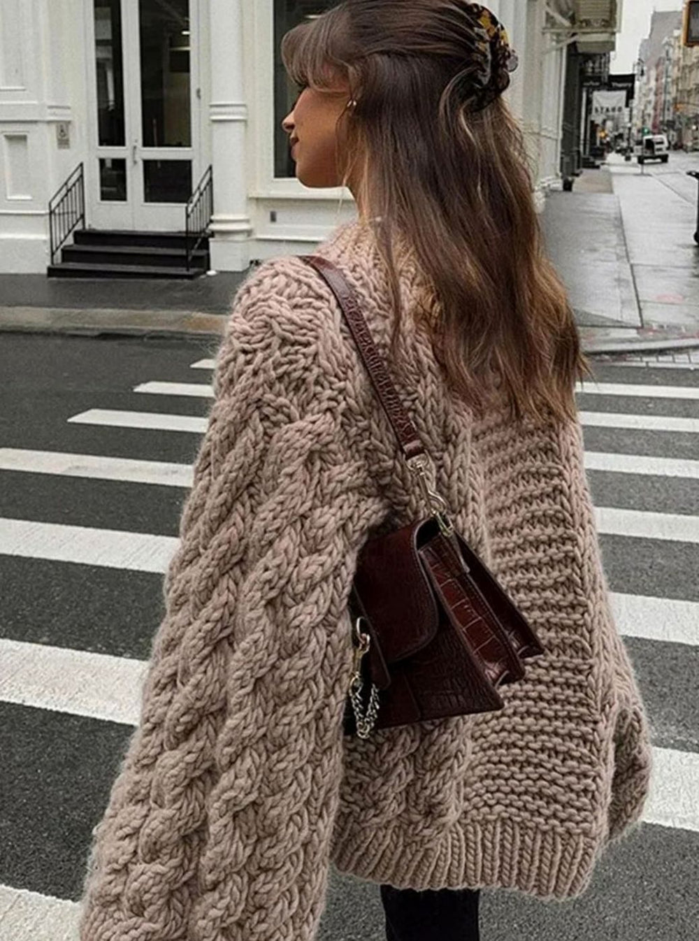 Women's Oversized Cable-Knit Chunky Crew Neck Sweater