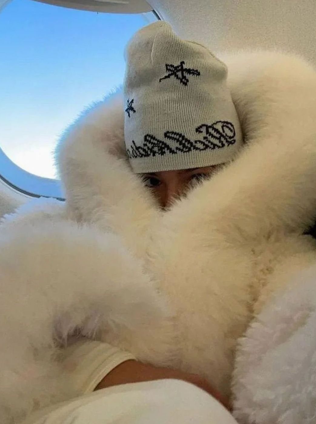 Women's Oversized Faux Fur Hooded Casual Coat