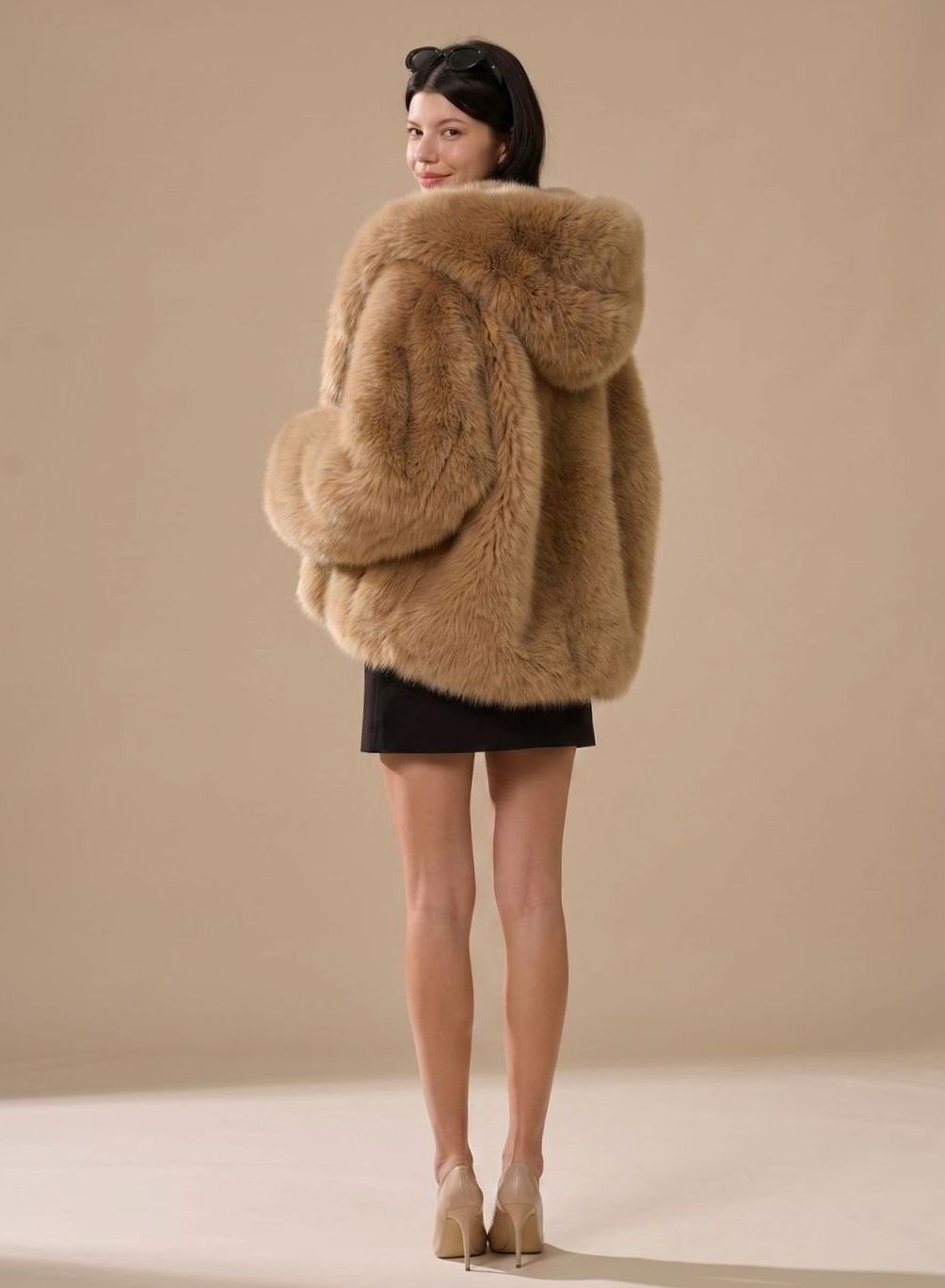 Women's Oversized Hooded Faux Fur Coat Long Sleeve Winter
