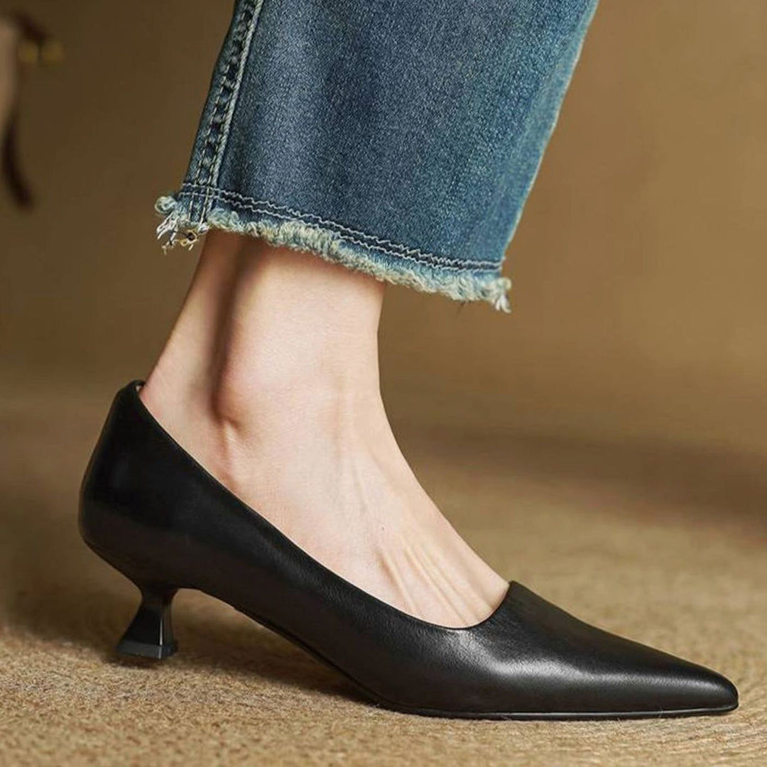 Women's Pointed-Toe Block-Heel Classic Pumps - Black