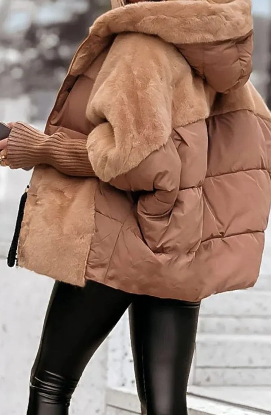 Women's Quilted Faux Fur Hooded Puffer Jacket