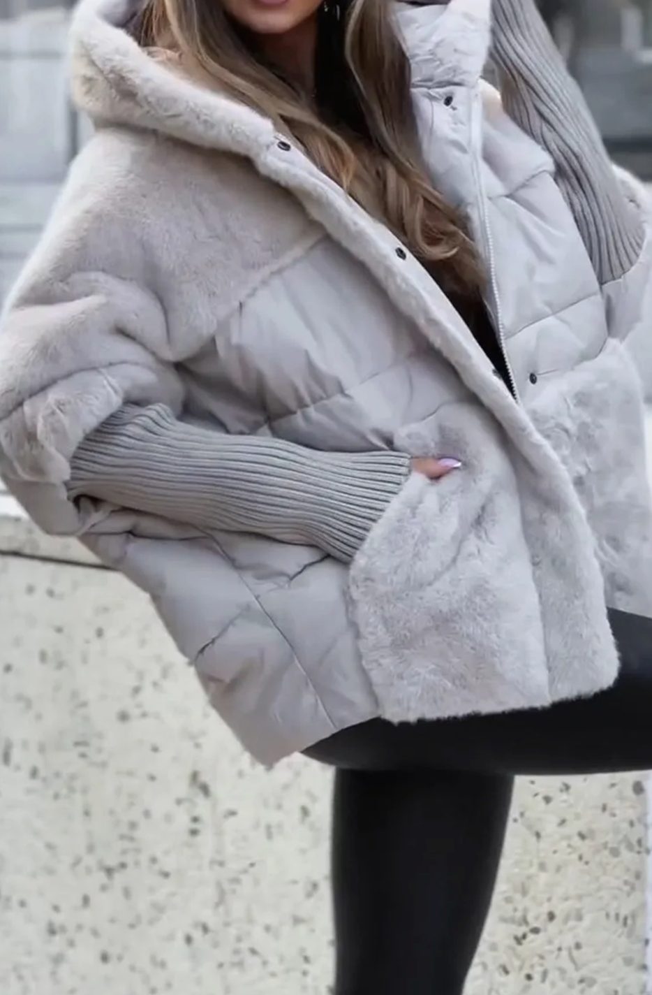 Women's Quilted Faux Fur Hooded Puffer Jacket - Gray