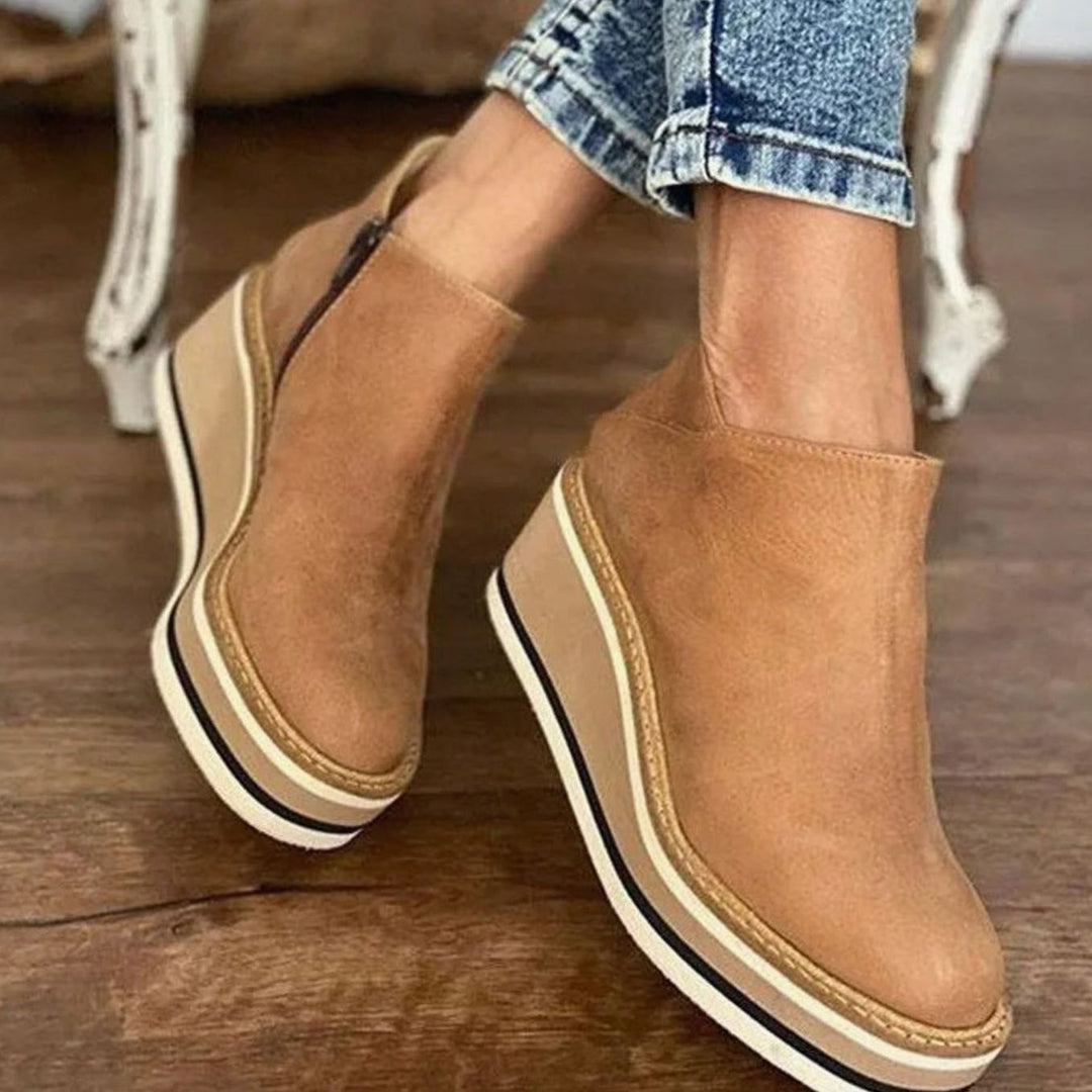 Women's Round-Toe Wedge Platform Zipper Ankle Boots - Beige