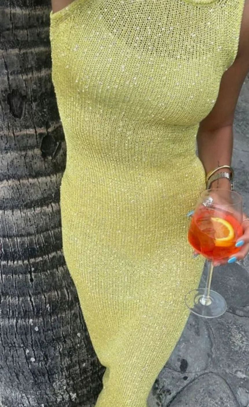 Women's Sequin Maxi Dress Sleeveless Scoop-Neck Body-Con