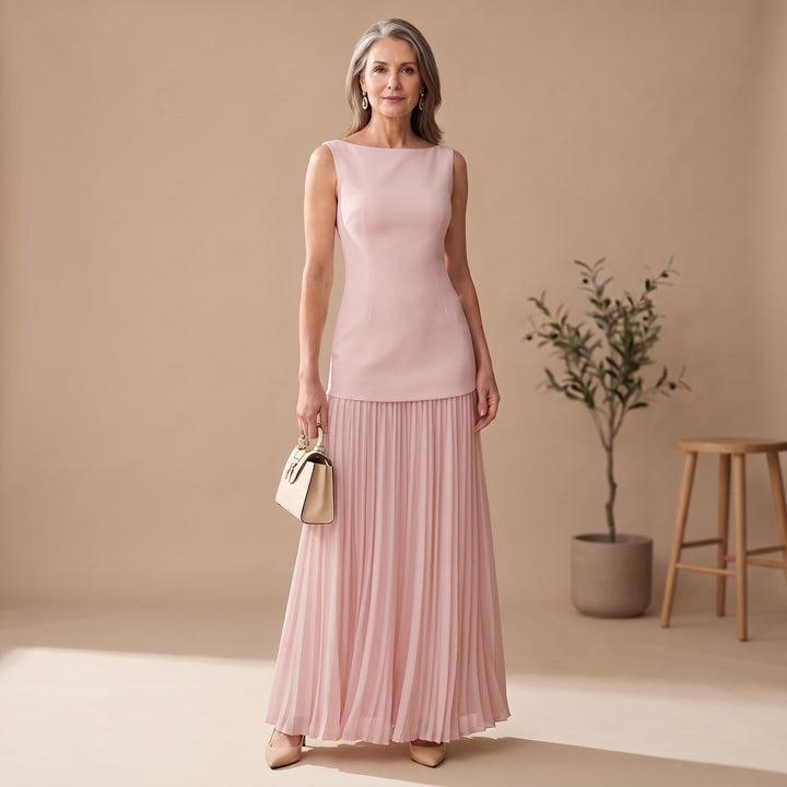 Women's Sleeveless Boat-Neck Pleated Maxi Dress - Pink