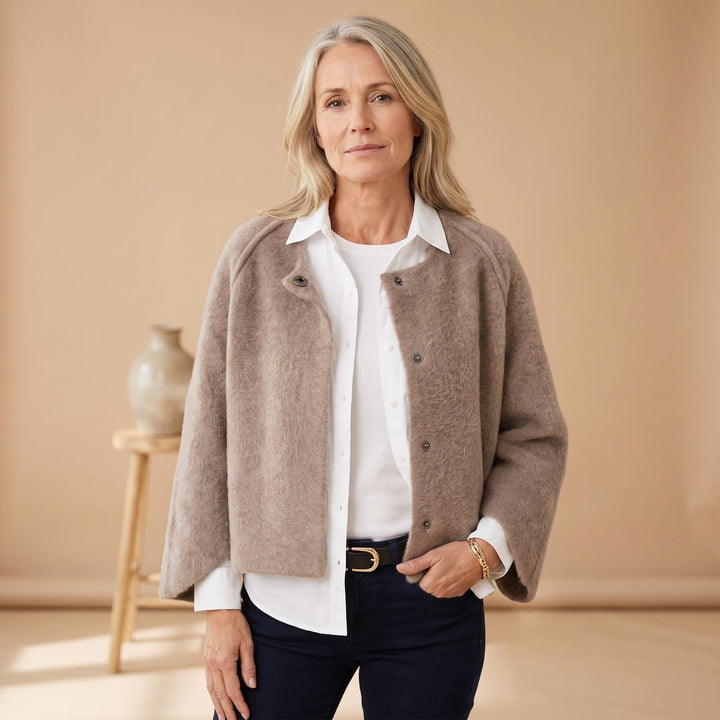 Women's Soft Fuzzy Snap-Button Cropped Wool Coat - Beige