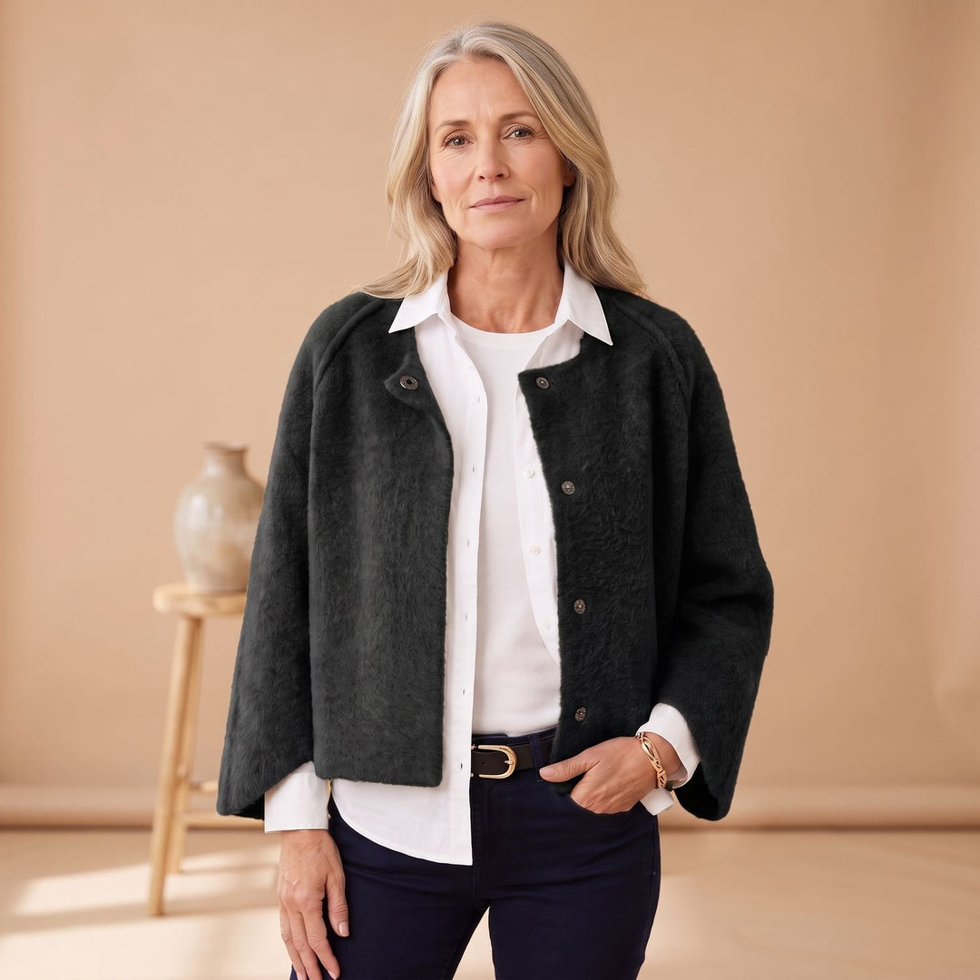 Women's Soft Fuzzy Snap-Button Cropped Wool Coat - Black