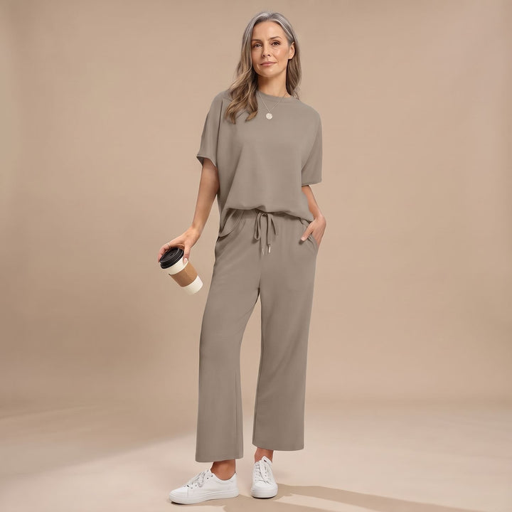 Women's Two Piece Set Short-Sleeve Crop Top Wide-Leg Pants - Coffee