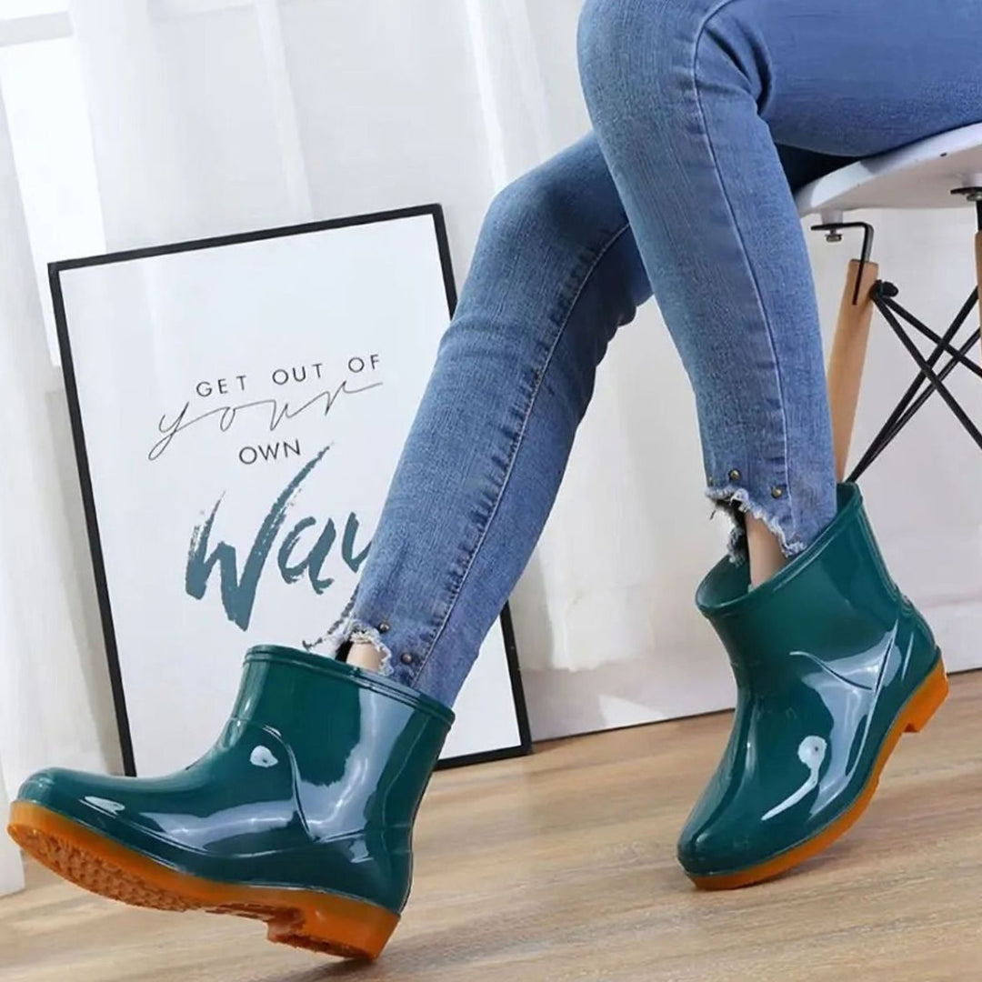 Women's Waterproof Ankle Rain Boots Anti-Slip Rubber Garden Booties